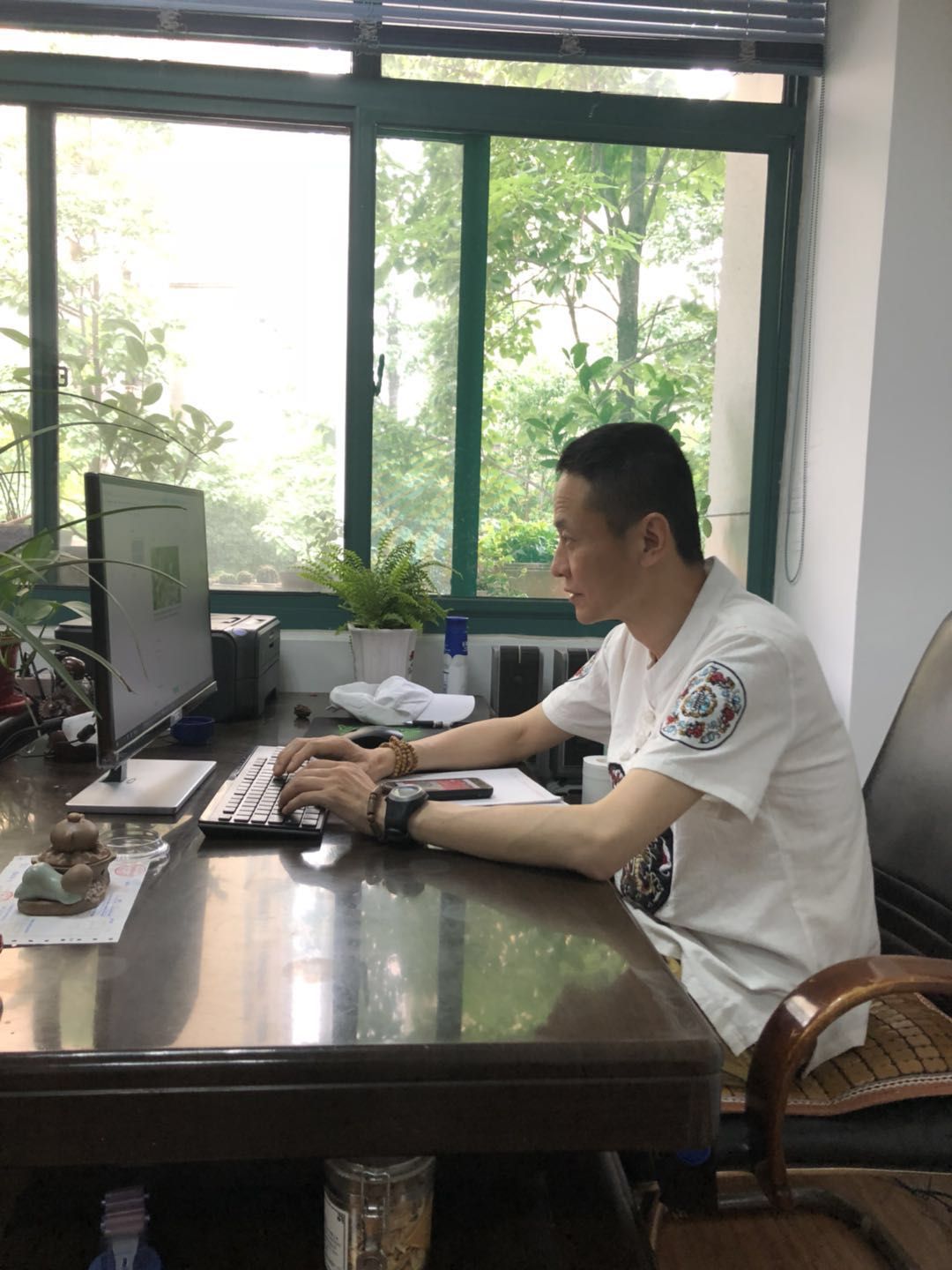 尊龙集团 (中国区)官方网站