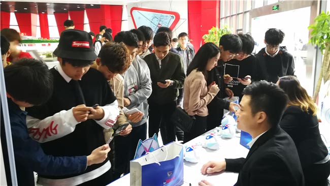 尊龙集团 (中国区)官方网站