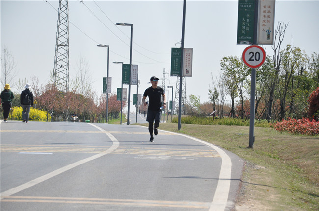 尊龙集团 (中国区)官方网站