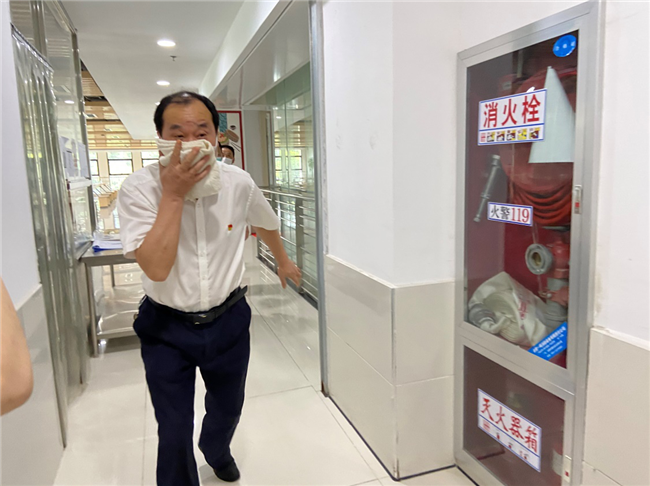 尊龙集团 (中国区)官方网站