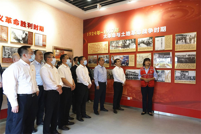 尊龙集团 (中国区)官方网站