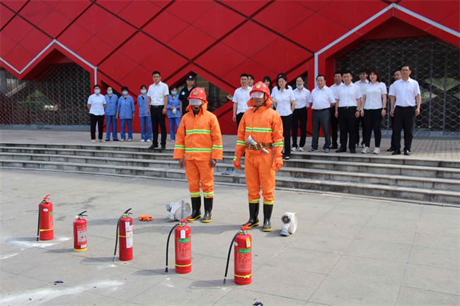 尊龙集团 (中国区)官方网站