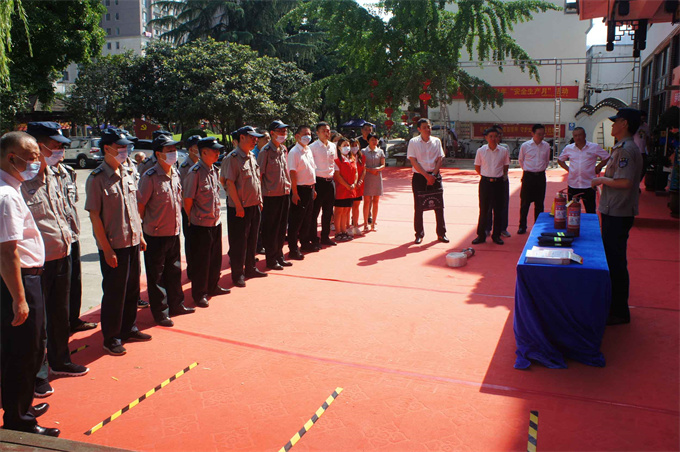 尊龙集团 (中国区)官方网站