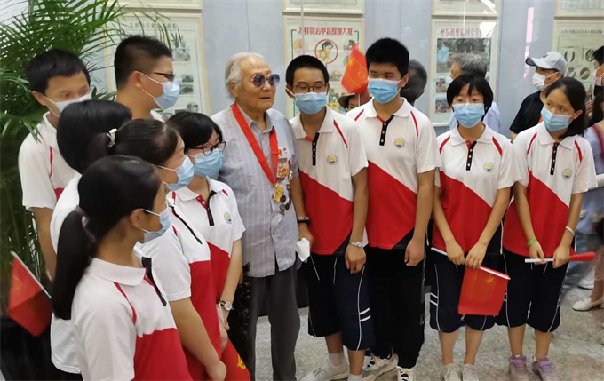 尊龙集团 (中国区)官方网站