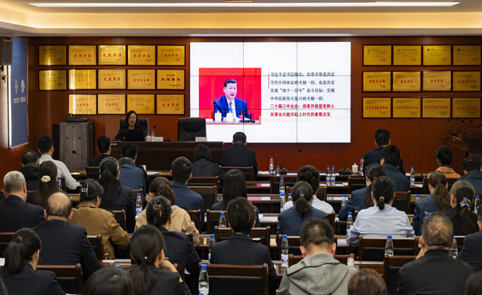 尊龙集团 (中国区)官方网站